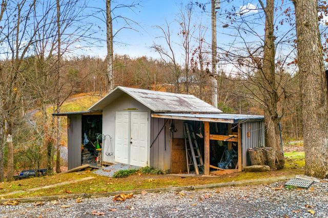 291 Weeping Cherry Way, Newport, TN 37821