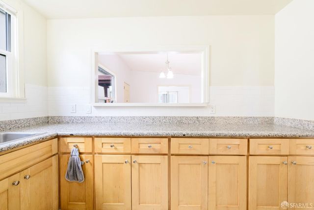 29 Oceanside Drive, Daly City, CA 94015