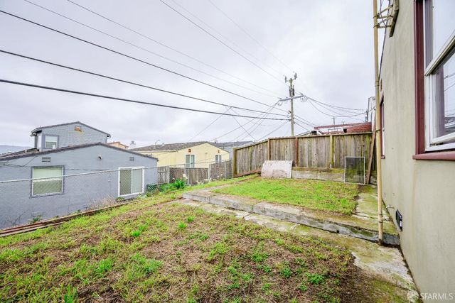 29 Oceanside Drive, Daly City, CA 94015