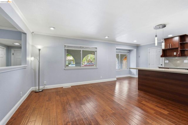 3305 Fir Ave, Alameda, CA 94502
