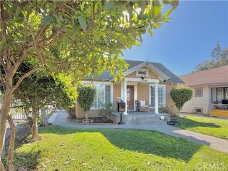 1016 W 51st Place, Los Angeles, CA 90037