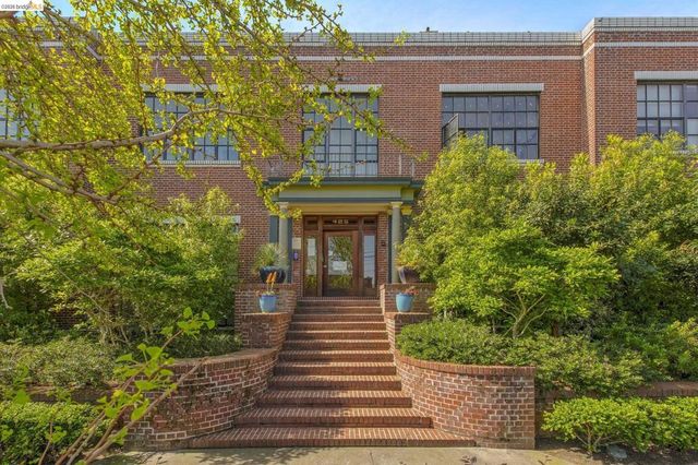 425 E 11th St 17, Oakland, CA 94606