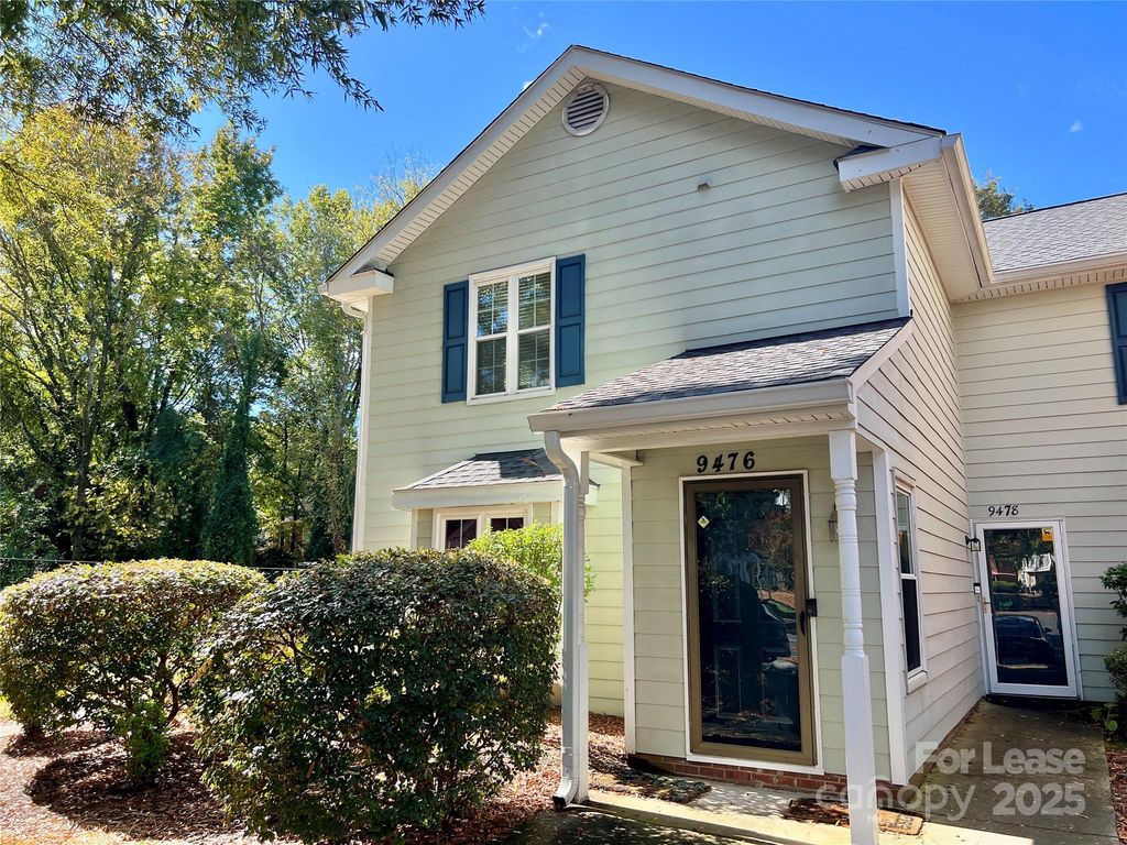 9476 S Vicksburg Park Court, Charlotte, NC 28210