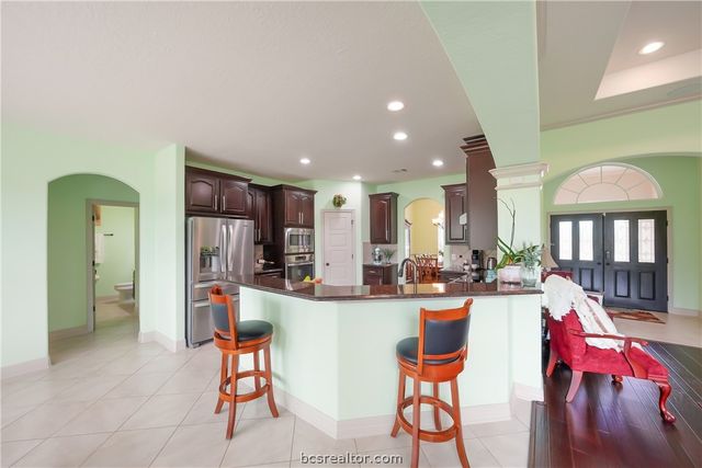 230 Lawrence Marshall Drive, Hempstead, TX 77445