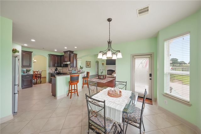 230 Lawrence Marshall Drive, Hempstead, TX 77445