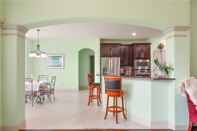 230 Lawrence Marshall Drive, Hempstead, TX 77445