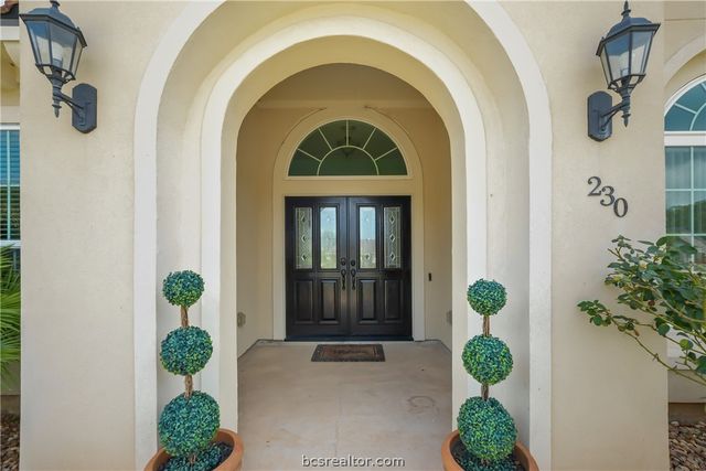 230 Lawrence Marshall Drive, Hempstead, TX 77445