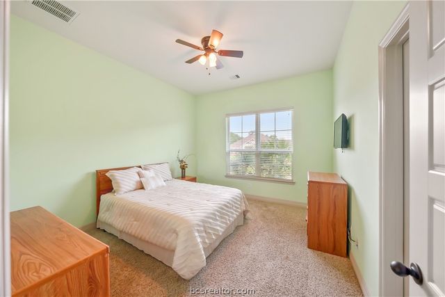 230 Lawrence Marshall Drive, Hempstead, TX 77445