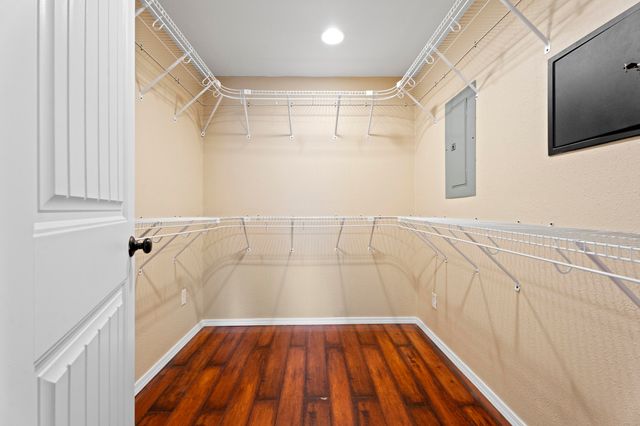 703 N 36th Street, Grove, OK 74344