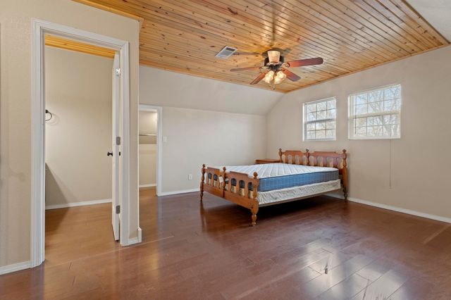 703 N 36th Street, Grove, OK 74344