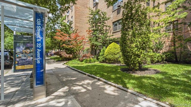 31-65 138th Street 1J, Flushing, NY 11354