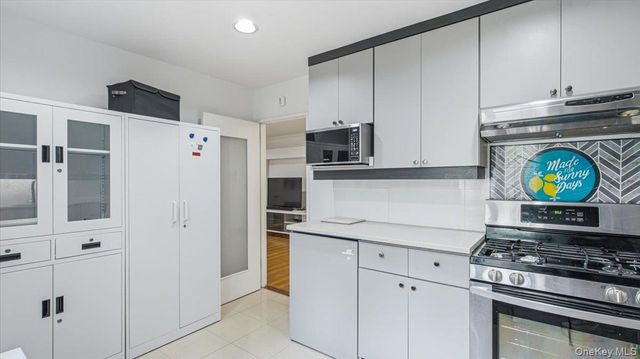 31-65 138th Street 1J, Flushing, NY 11354