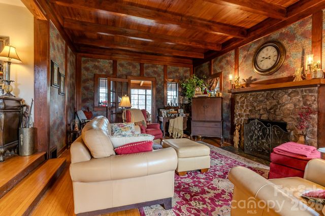 210 N Gaston Street, Kings Mountain, NC 28086