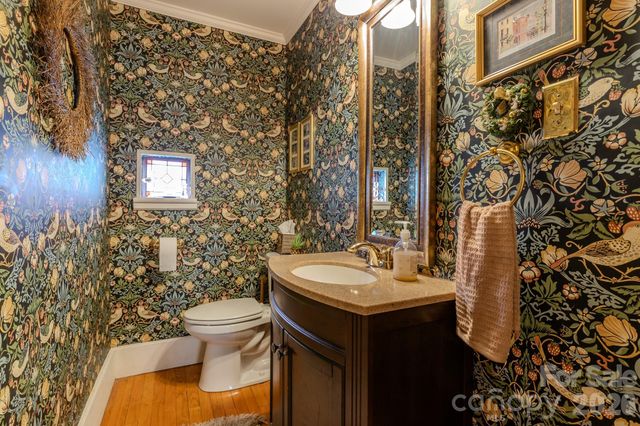 210 N Gaston Street, Kings Mountain, NC 28086