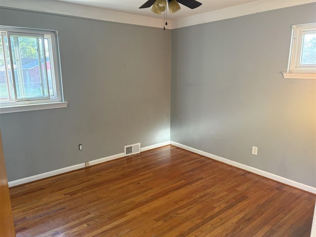 4020 Gertrude Street, Dearborn Heights, MI 48125