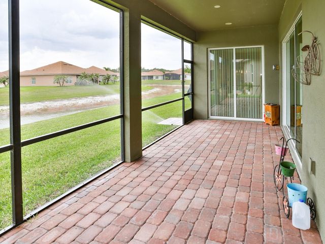 1061 SAWGRASS DRIVE, Winter Haven, FL 33884