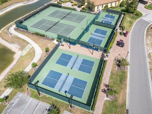 1061 SAWGRASS DRIVE, Winter Haven, FL 33884
