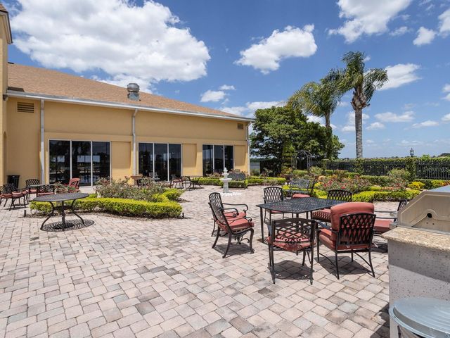 1061 SAWGRASS DRIVE, Winter Haven, FL 33884