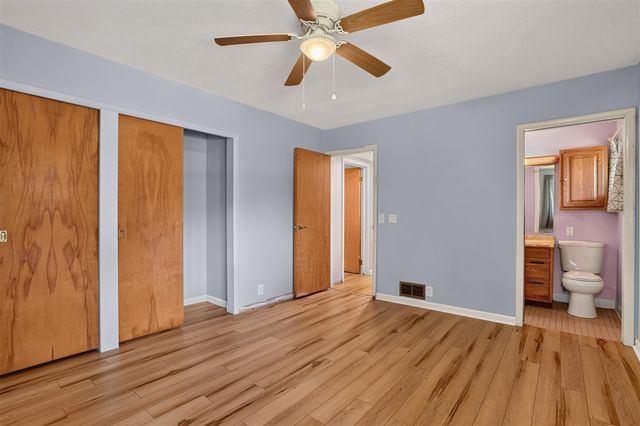 2475 Park Drive, Jackson, MI 49203