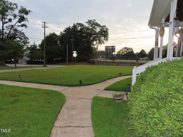 601 Aiken Parkway, Fuquay Varina, NC 27526