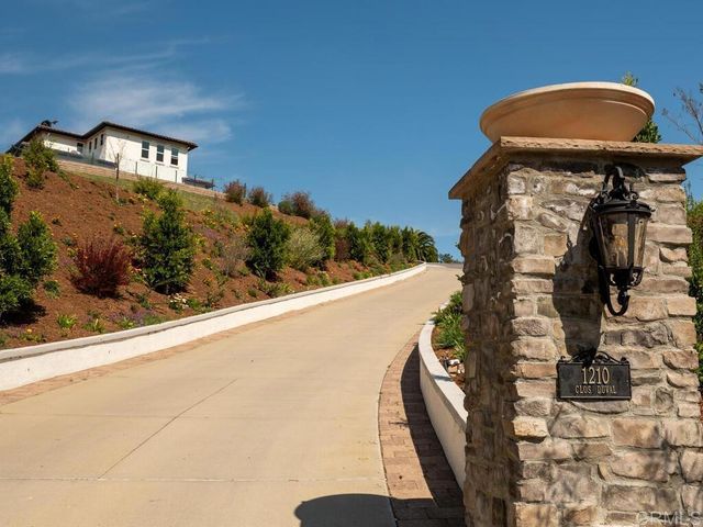 1210 Clos Duval, Bonsall, CA 92003