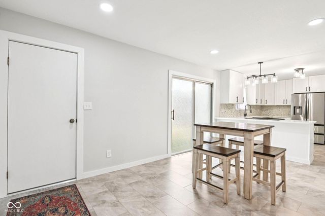 100 Lincoln Street, Plainfield, IN 46168