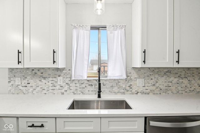 100 Lincoln Street, Plainfield, IN 46168