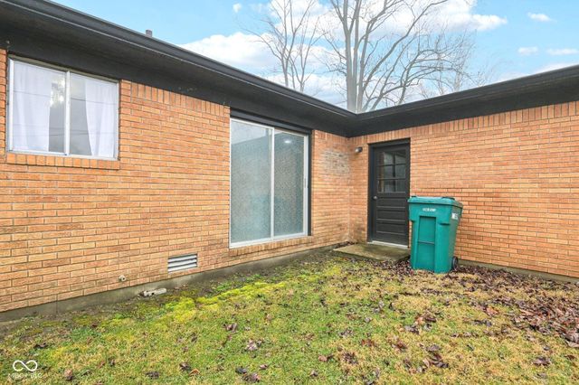 100 Lincoln Street, Plainfield, IN 46168