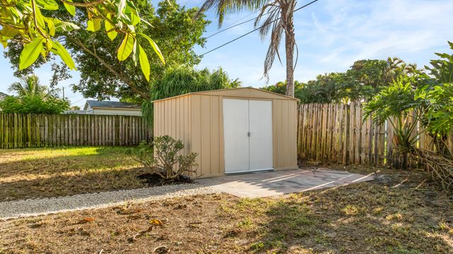 9379 KEATING Drive, Palm Beach Gardens, FL 33410