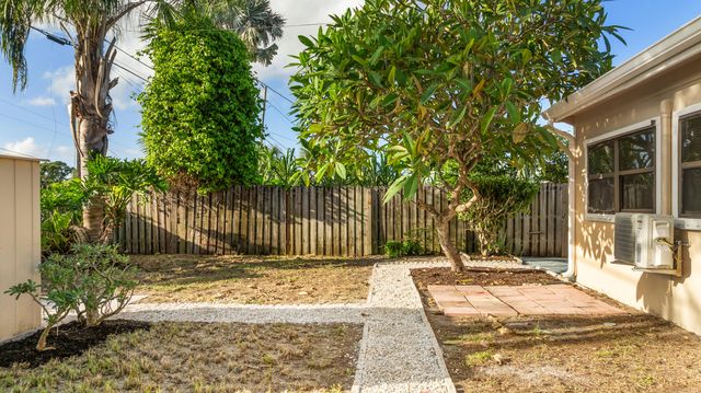 9379 KEATING Drive, Palm Beach Gardens, FL 33410