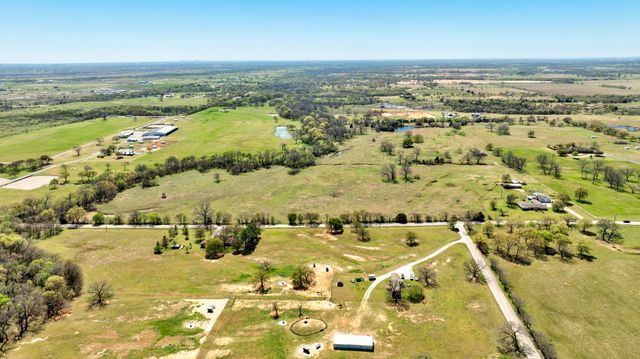 12592 Friendship Road, Pilot Point, TX 76258