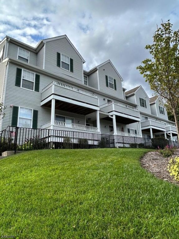 3502 Appleton Way, Hanover Twp., NJ 07981 — exterior