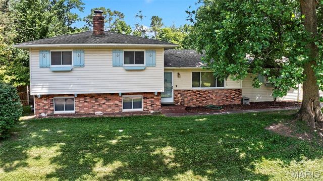 3820 Berview Lane, St Louis, MO 63125