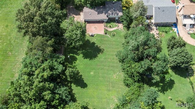 3820 Berview Lane, St Louis, MO 63125