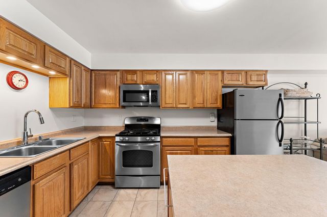 1819 Burgundy Street, Schererville, IN 46375