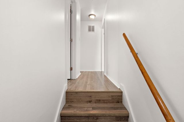 1819 Burgundy Street, Schererville, IN 46375