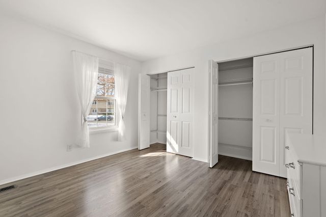 1819 Burgundy Street, Schererville, IN 46375