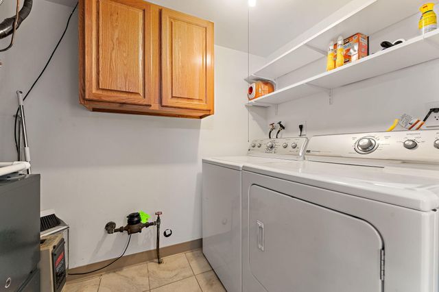 1819 Burgundy Street, Schererville, IN 46375