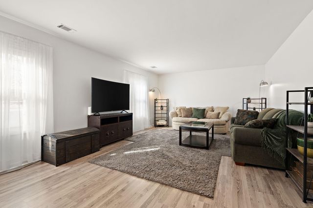 1819 Burgundy Street, Schererville, IN 46375