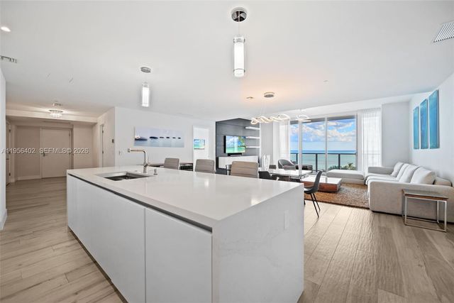 2200 N Ocean Blvd N703, Fort Lauderdale, FL 33305