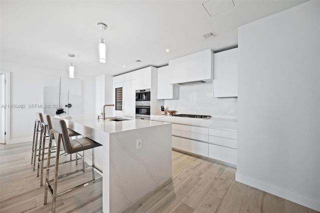 2200 N Ocean Blvd N703, Fort Lauderdale, FL 33305