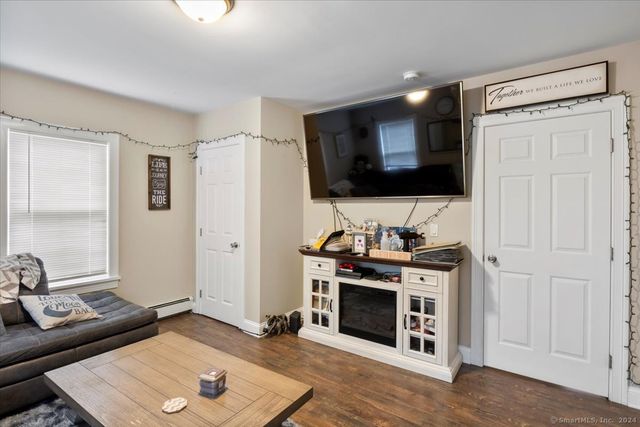 70 Fairview Street, New Britain, CT 06051