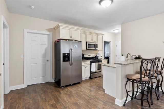 70 Fairview Street, New Britain, CT 06051