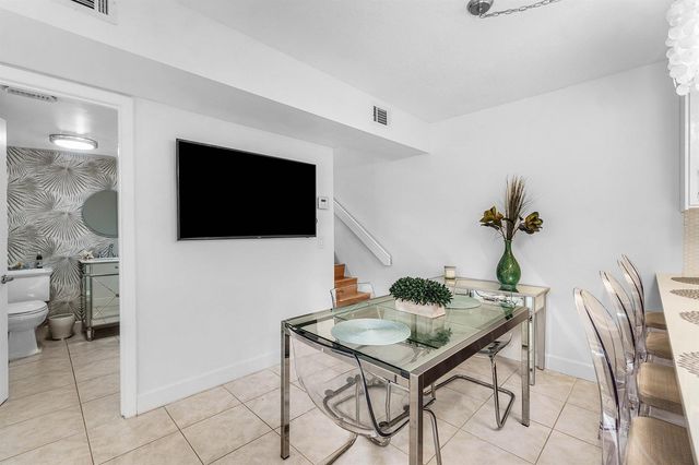 8122 Thames Boulevard C, Boca Raton, FL 33433