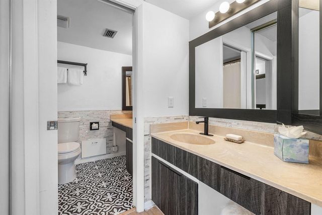 8122 Thames Boulevard C, Boca Raton, FL 33433