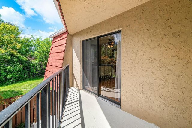8122 Thames Boulevard C, Boca Raton, FL 33433