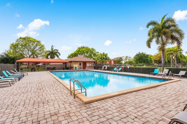 8122 Thames Boulevard C, Boca Raton, FL 33433