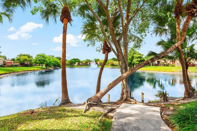 8122 Thames Boulevard C, Boca Raton, FL 33433