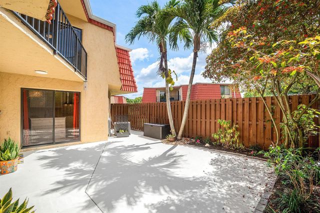 8122 Thames Boulevard C, Boca Raton, FL 33433