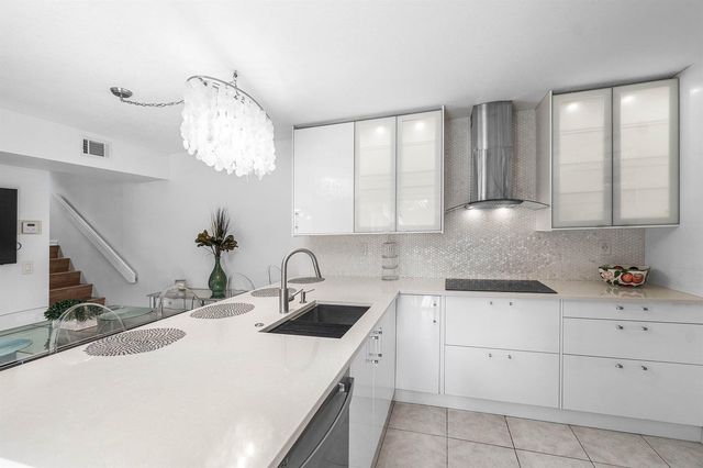 8122 Thames Boulevard C, Boca Raton, FL 33433